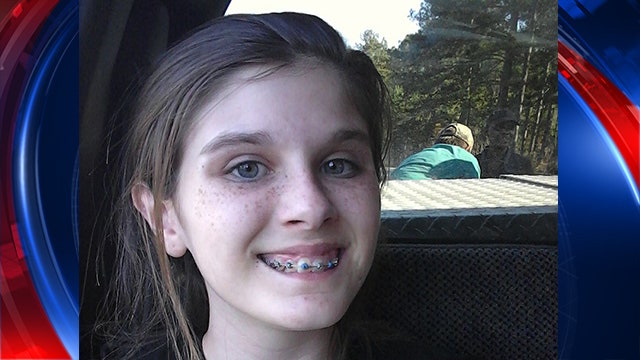 'Ghost man' photobombs teen's selfie