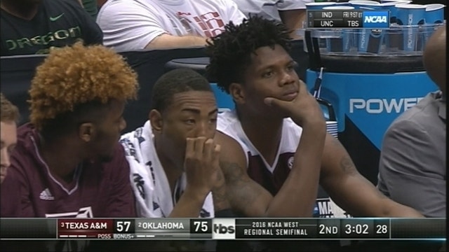 Woodard, Hield lead Oklahoma's Sweet 16 romp over Aggies