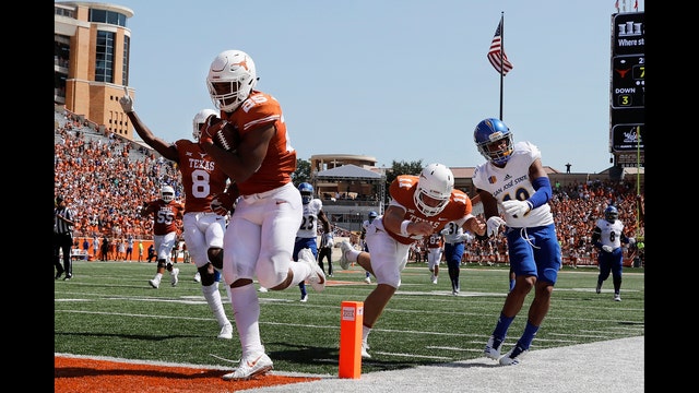 Warren and Ehlinger lead Texas' 56-0 win over San Jose State