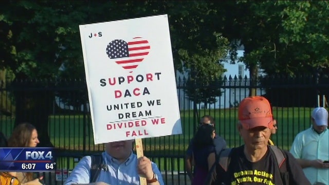 Trump plan offers citizenship path to 1.8 million immigrants