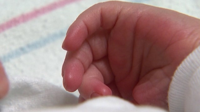 Swaddling tied to increased risk of SIDS