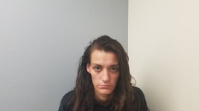 Police: Woman steals EMT's wallet after her boyfriend is struck and killed