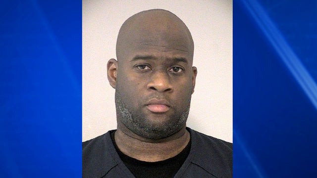 Ex-QB Vince Young arrested on drunken-driving charge
