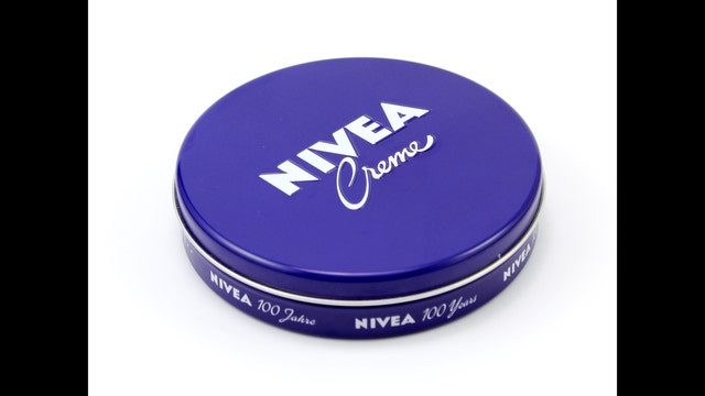 Nivea apologizes for 'White Is Purity' ad