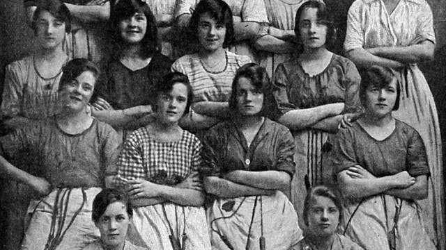 The 'ghost' in this century-old photo is freaking people out...