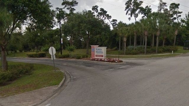 Man cleaning gun shoots himself but doesn't realize it until 3 days later