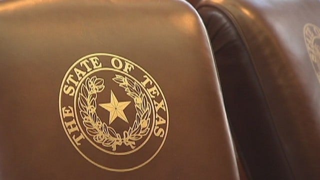 Texas Secretary of State David Whitley resigns