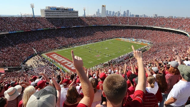 No. 12 Oklahoma tops Texas 29-24 after blowing 20-point lead