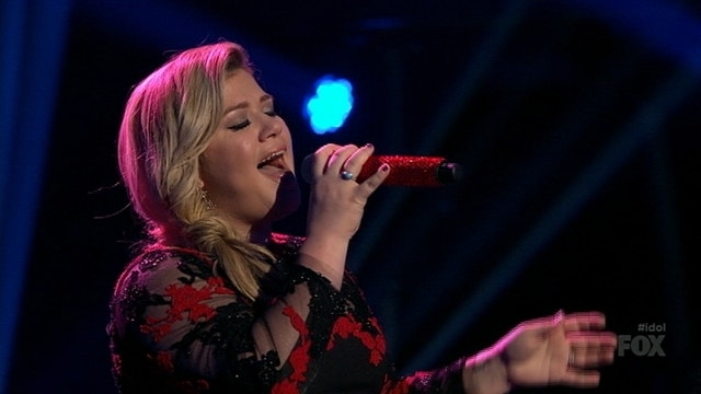 Kelly Clarkson pregnant with second child