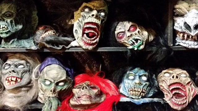 Florida city warns residents of power outage, zombies