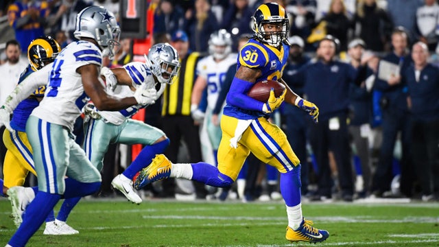 Cowboys' running game, defense struggles in 30-22 loss to Rams