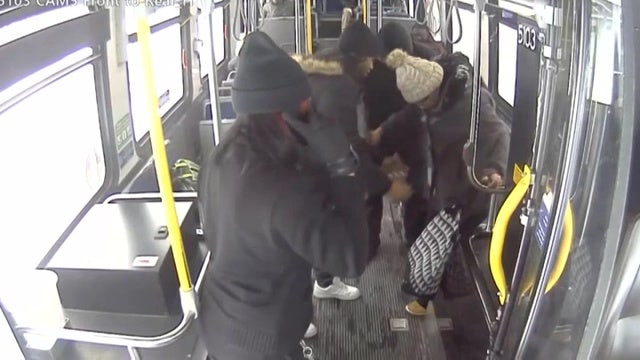 Bus driver pulls over to help pregnant woman