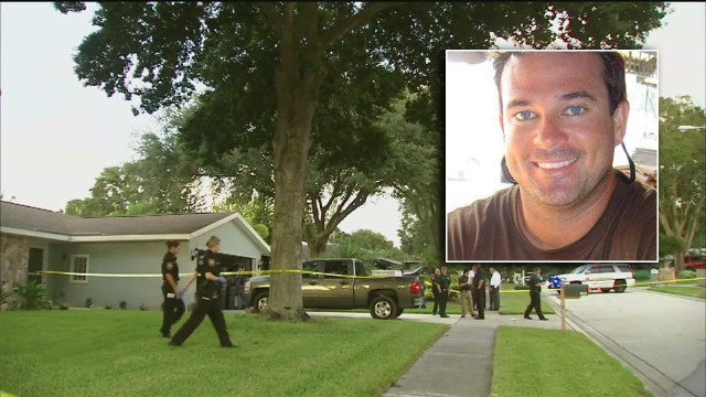 Father, firefighter charged after 2-year-old dies in hot truck