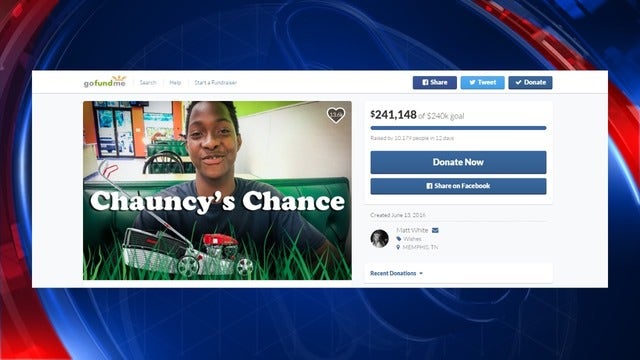 Man raises thousands for teen who offered to help carry his groceries