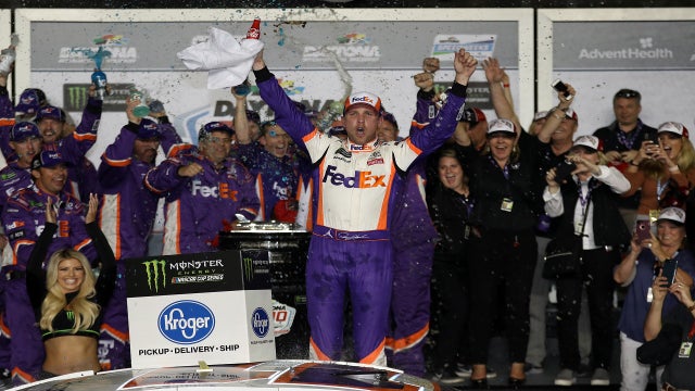 Denny Hamlin wins second Daytona 500 in four years