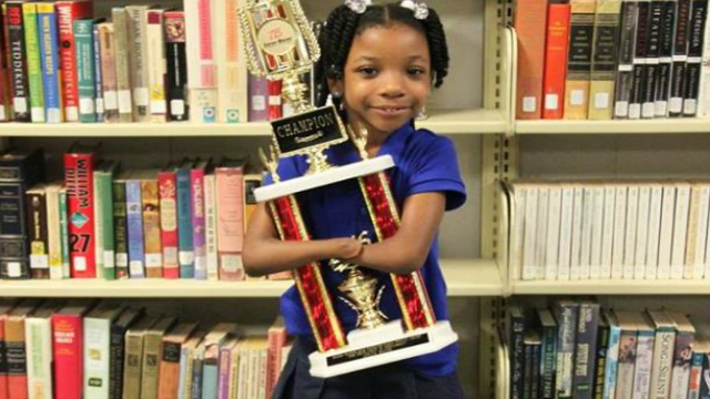 Student without hands wins national handwriting contest