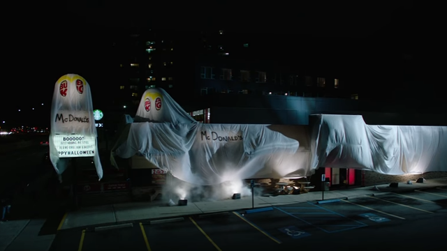 Burger King dressed up as the ghost of McDonald's might be the best Halloween prank yet