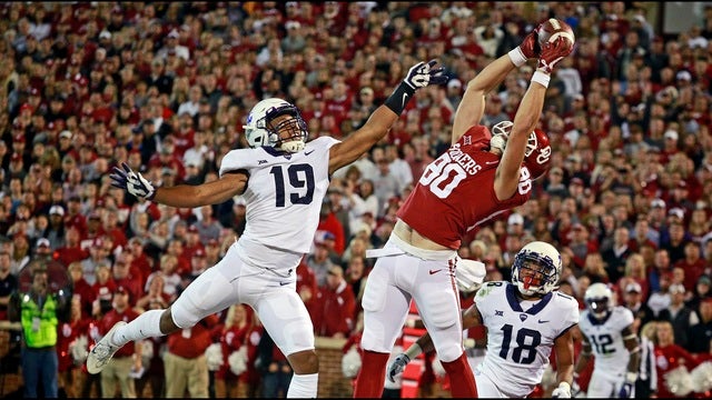 No. 3 Oklahoma looking for style points on trip to Kansas