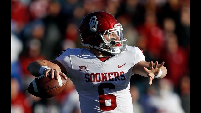 Oklahoma QB Mayfield won't start home finale after gesture