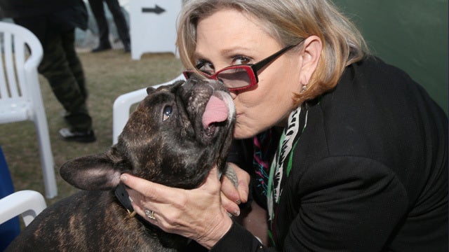 Carrie Fisher to appear in next 'Star Wars' film via unused 'Force Awakens' footage