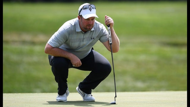 Wheatcroft shoots 9-under for 1-stroke lead in Quad Cities