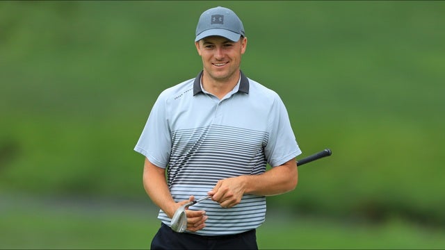 Spieth 1 shot behind Moore at Memorial