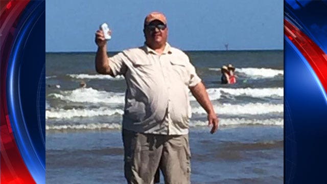 Hays County man battling to save leg after getting bacteria in Port Aransas