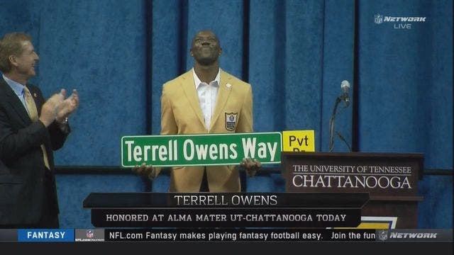 Terrell Owens enjoys his personal induction far from Canton
