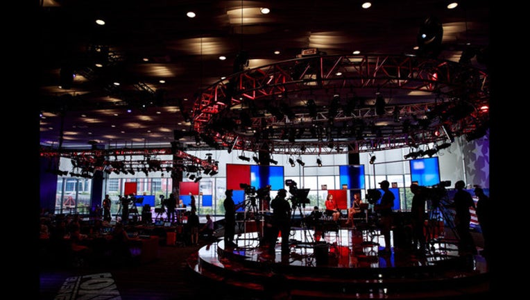 00f98349-071816_Fox News_set_RNC_Cleveland_OH_5_1468882541721-408200.jpg