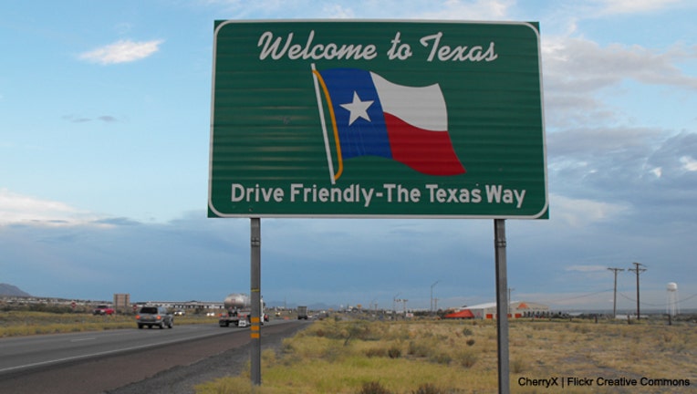 Texas_welcome_sign_1443704670439.jpeg