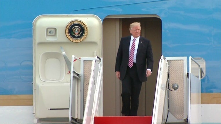 04126168-Trump Arrives in Philly_1485450954787-401096.jpg