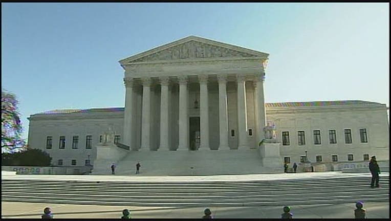 0b8ec144-Supreme Court outside-401720