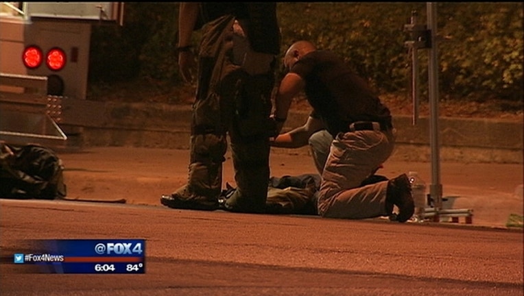 0c532587-bomb squad_1438878058693.jpg