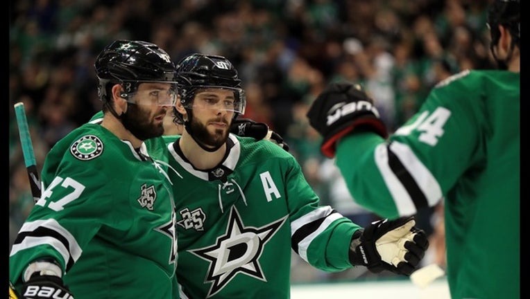 12cedfa8-Radulov and Seguin_98885676_1514089802705