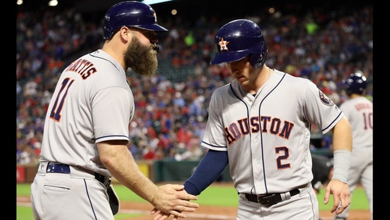 13e515ee-Astros vs Rangers_1528429289322