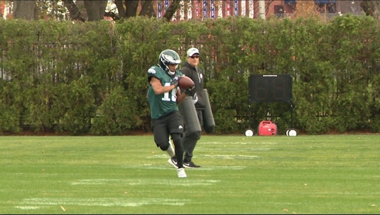 1675959c-Golden Tate_Eagles_1541723358906.jpg