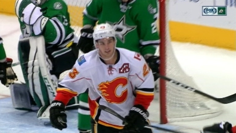 206c67fd-Stars Lose Flames_1481084944120.jpg