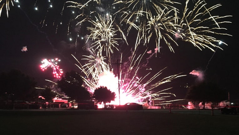 Lake Dallas fireworks