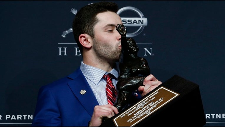 370ca111-Baker Mayfield_98771343_1512878538391