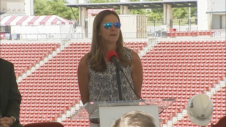 3b66d78c-Brandi Chastain_1462495874085.jpg