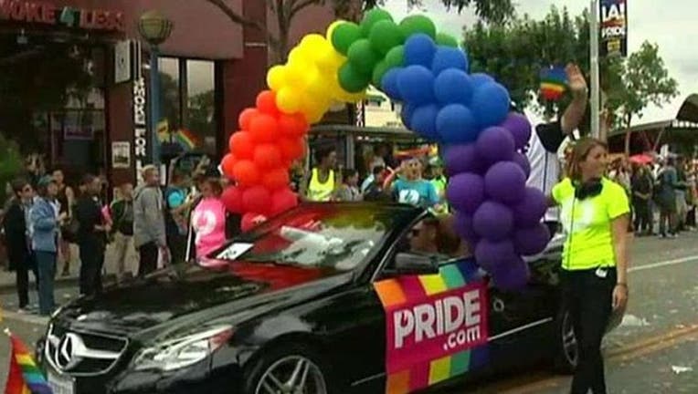 Pride Parade LA.jpg
