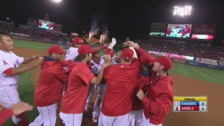 angels walkoff 4-7-16