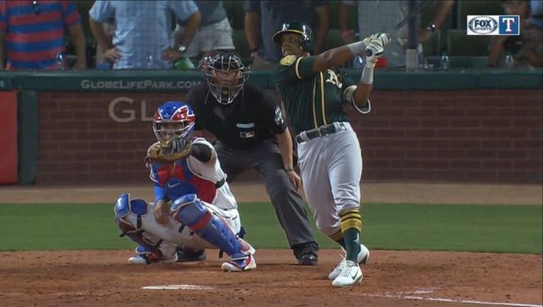 44c07252-Khris Davis HR_1532576946837.jpg.jpg