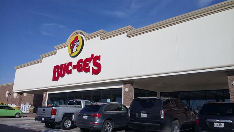 Buc-ees_1516210346662-407693.jpg