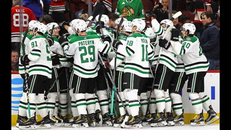 4cb6411a-Stars vs Blackhawks_1512287349654
