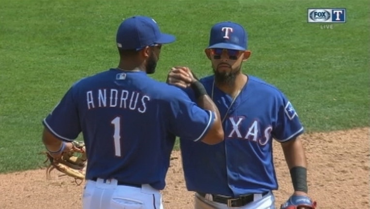 Rangers White Sox Win_1463002312134.jpg