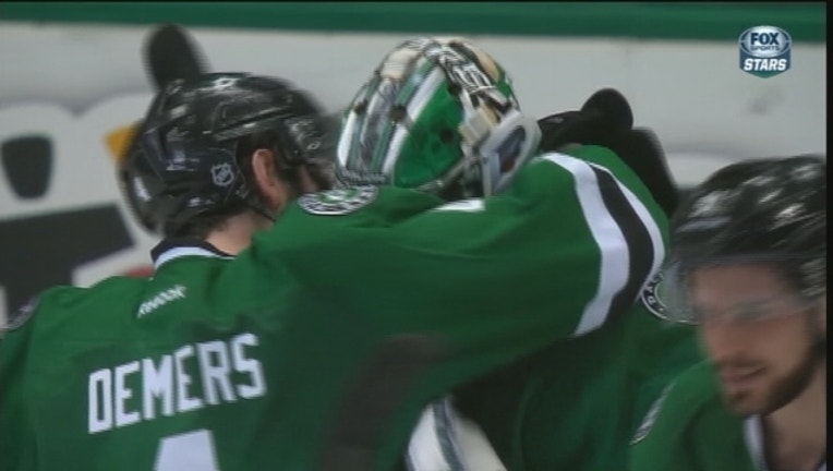 56fd697d-Stars Beat Jets_1452227528357.jpg