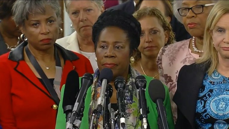 V-SHEILA JACKSON LEE INTERN DOXING 5A_00.00.00.16_1538665895043.png.jpg