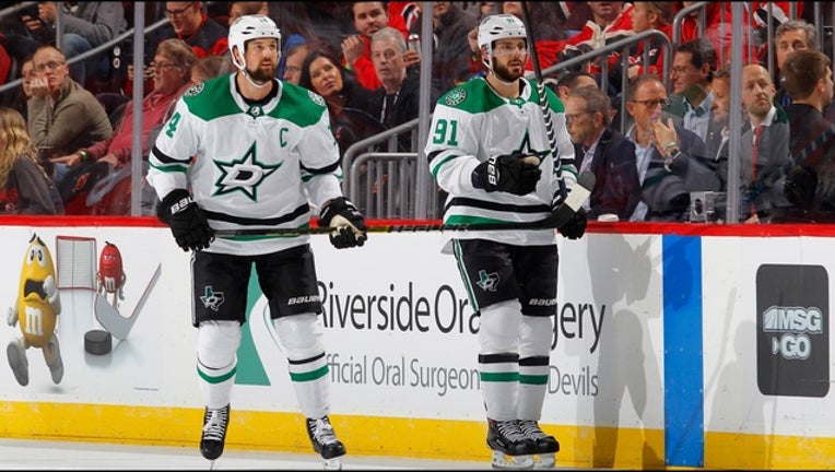 62ea183b-Tyler Seguin and Jamie Benn_1546050693293