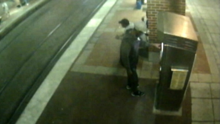 63e4c5db-katy trail robbery surveillance